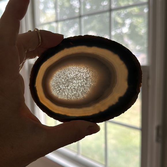 6 Polished Agate Rounds for Decor, Display - Picture 11 of 12
